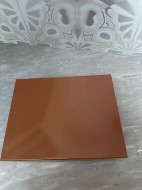 Chloe Brown Glossy Logo Box
